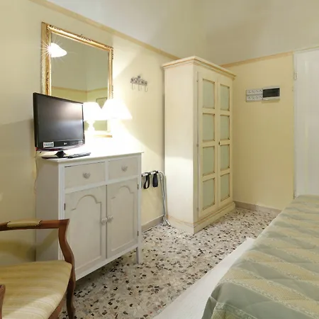 Affittacamere Tourist House Duomo 3*
